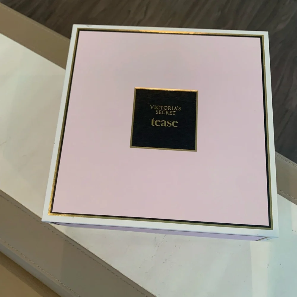 Victoria's Secret Tease Collection